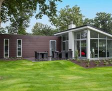 Netherlands North Holland West-Graftdijk vacation rental compare prices direct by owner 6595086