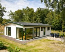 Netherlands North Holland West-Graftdijk vacation rental compare prices direct by owner 9400842