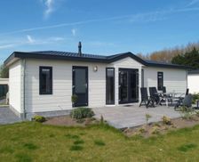 Netherlands North Holland West-Graftdijk vacation rental compare prices direct by owner 3900765