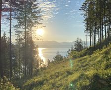 United States Montana Lakeside vacation rental compare prices direct by owner 2665757