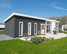 Netherlands North Holland West-Graftdijk vacation rental compare prices direct by owner 3969823