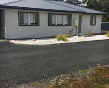 Australia TAS Strahan vacation rental compare prices direct by owner 10271089