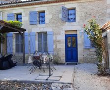 France Gironde Saint-Gènes-de-Blaye vacation rental compare prices direct by owner 9459801