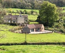 United Kingdom England Coaley vacation rental compare prices direct by owner 4634749