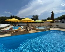 France Alpes-de-Haute-Provence Allemagne-en-Provence vacation rental compare prices direct by owner 4196378