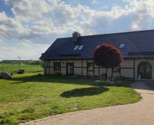 Germany Mecklenburg-West Pomerania Mellenthin vacation rental compare prices direct by owner 5064142