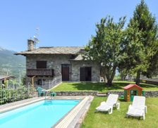 Italy Valle d'Aosta Fenis vacation rental compare prices direct by owner 4506416