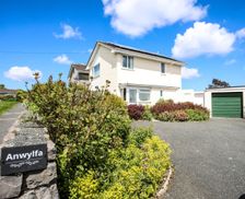 United Kingdom North Wales Moelfre vacation rental compare prices direct by owner 25190130