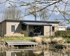 Netherlands  West-Graftdijk vacation rental compare prices direct by owner 6636718