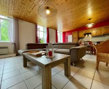 France Auvergne-Rhône-Alpes Saint-Julien-Molhesabate vacation rental compare prices direct by owner 4115512