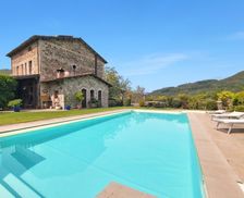 Italy Provincia di Lucca Toscana vacation rental compare prices direct by owner 3894079