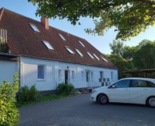 Germany Mecklenburg-West Pomerania Insel Poel vacation rental compare prices direct by owner 4761226