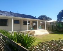 New Zealand Hawke's Bay Mahia vacation rental compare prices direct by owner 5309315