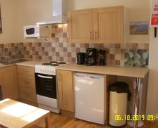 United Kingdom Devon Torquay vacation rental compare prices direct by owner 25193945