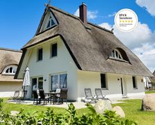 Germany Mecklenburg-West Pomerania Am Salzhaff vacation rental compare prices direct by owner 10406628