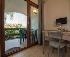 Italy Puglia Mattinata vacation rental compare prices direct by owner 10420829