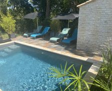 France Vaucluse Seguret vacation rental compare prices direct by owner 10360307