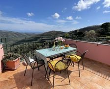 Italy Liguria Valloria vacation rental compare prices direct by owner 11003487