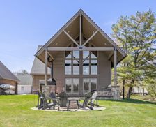 United States Michigan Howell vacation rental compare prices direct by owner 11717342