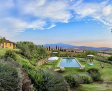 Italy Toscana Monticchiello vacation rental compare prices direct by owner 10199005