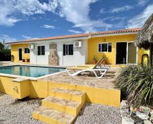 Curaçao  Banda Abou vacation rental compare prices direct by owner 10327061