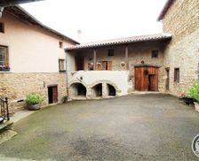 France COTEAUX DU LYONNAIS VAUGNERAY - ST-LAURENT-DE-VAUX vacation rental compare prices direct by owner 11008526