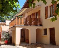 France COTEAUX DU LYONNAIS VAUGNERAY vacation rental compare prices direct by owner 11013795