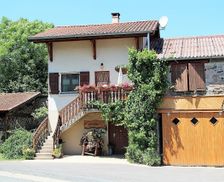 France MONTS DU BEAUJOLAIS PROPIERES vacation rental compare prices direct by owner 11021701