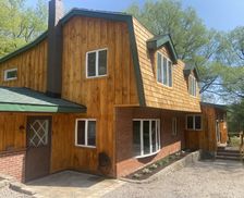 United States New York LaFayette vacation rental compare prices direct by owner 22961803