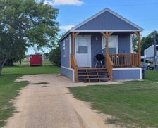 United States Texas Seadrift vacation rental compare prices direct by owner 12197211