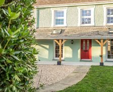 United Kingdom Wales Aberporth vacation rental compare prices direct by owner 12220899