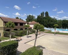 France Lot-et-Garonne Monflanquin vacation rental compare prices direct by owner 11687201