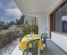 Italy Liguria Cervo vacation rental compare prices direct by owner 13056140