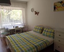 Italy Autonome Provinz Bozen - Südtirol Meran vacation rental compare prices direct by owner 29916905