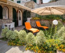 Italy Napoli Vico Equense vacation rental compare prices direct by owner 13147050