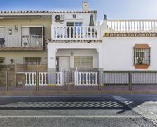 Spain Andalusia Torrox vacation rental compare prices direct by owner 13219637