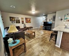 United States South Dakota Mitchell vacation rental compare prices direct by owner 23600626