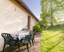 France Lot Saint-Perdoux vacation rental compare prices direct by owner 13157470