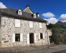 France Cantal Saint-Jacques-des-Blats vacation rental compare prices direct by owner 15488585