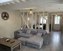 France Seine-Maritime Saint-Martin-le-Gaillard vacation rental compare prices direct by owner 15507723