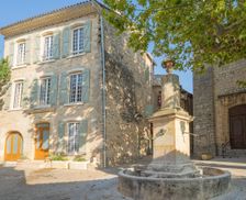 France Vaucluse Beaumont-de-Pertuis vacation rental compare prices direct by owner 4422118