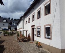 Germany Rhineland-Palatinate Deudesfeld vacation rental compare prices direct by owner 4842507