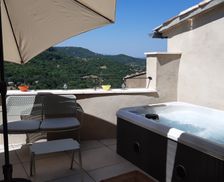 France Vaucluse Saignon vacation rental compare prices direct by owner 9502012