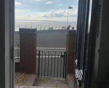 United Kingdom Wales Port Talbot vacation rental compare prices direct by owner 15533167