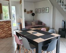 France Seine-Maritime Avesnes-en-Val vacation rental compare prices direct by owner 6748329