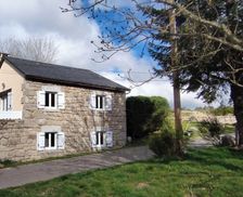 France Lozère Saint-Denis-en-Margeride vacation rental compare prices direct by owner 10403169