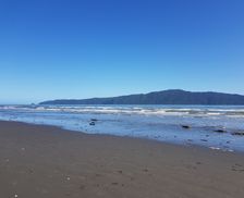 New Zealand Wellington Paraparaumu Beach vacation rental compare prices direct by owner 9475905