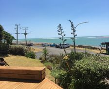 New Zealand Waikato Raglan vacation rental compare prices direct by owner 10378881