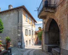 Italy Piedmont Cannero vacation rental compare prices direct by owner 9489535