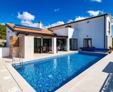 Croatia Istria County Gracišce vacation rental compare prices direct by owner 10198963